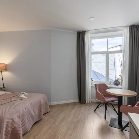 Well-located Old Town Апартаменты *